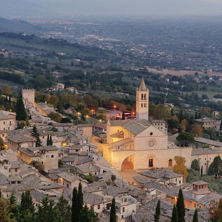 Albergo La Rocca Assisi Exterior photo