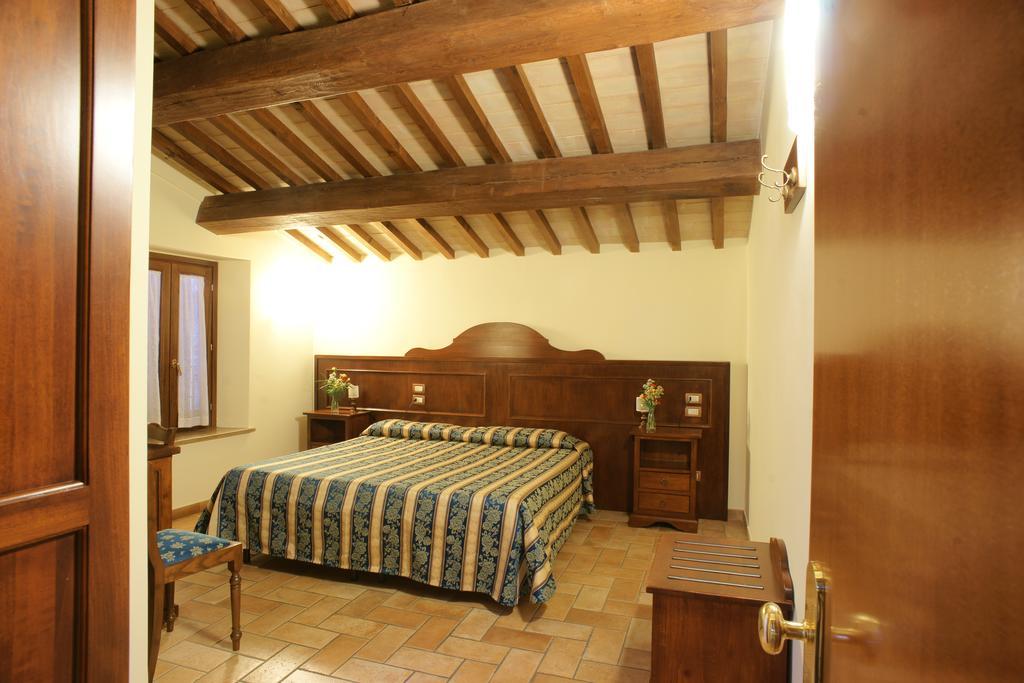 Albergo La Rocca Assisi Room photo