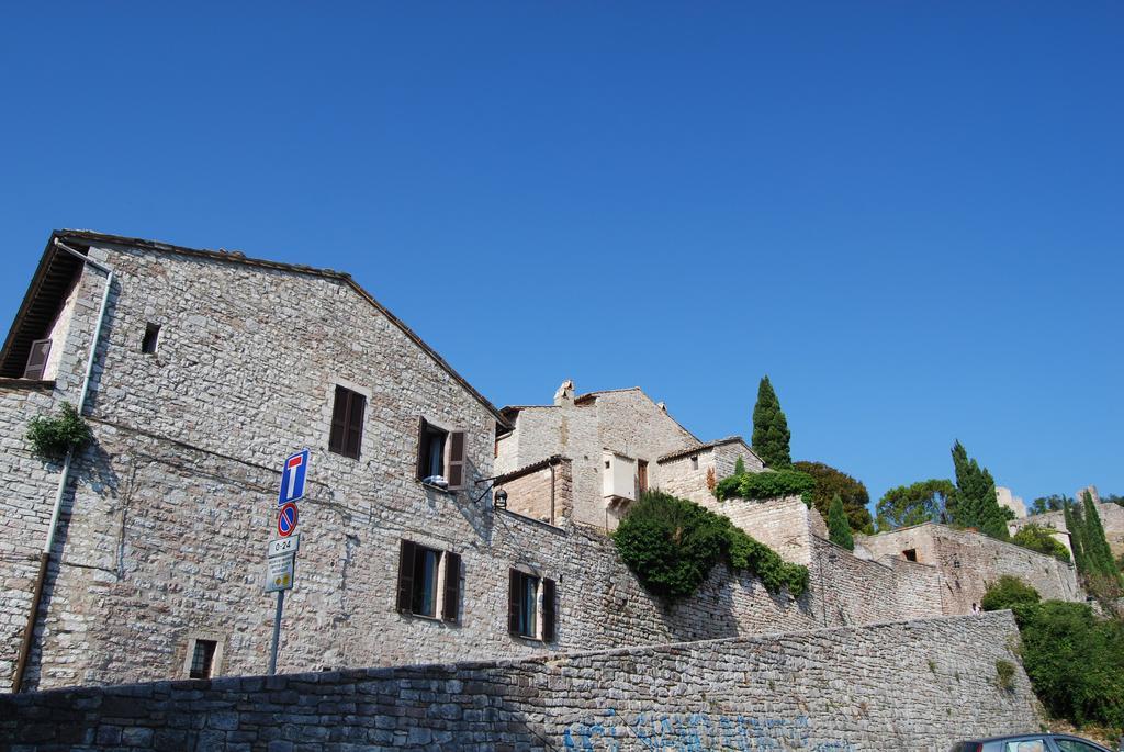 Albergo La Rocca Assisi Exterior photo